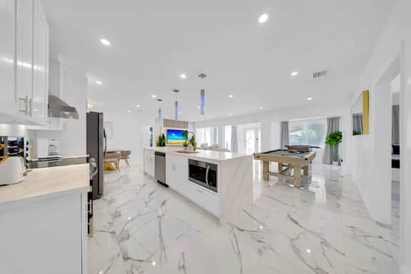 Luxury Villa Alana Pool/Golf/Soccer/Movie Theatre - Image 5