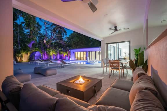 Luxury Villa Azure with Heated Pool 20min to Beach - Image 2