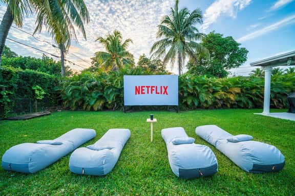 New Luxury Villa Bianca Pool, Movie Theatre, Fire Pit - Image 2