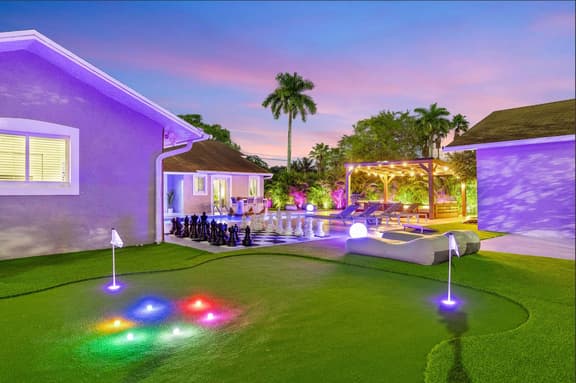 Luxury Villa Serena Heated Pool 15 min to Beach - Image 1