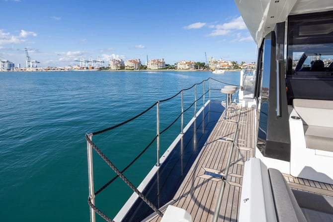 68' Galeon Seven Seas 2025 / Luxury Yacht Charter