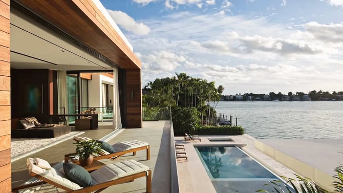 Private Miami Villas Near Beach & City Life