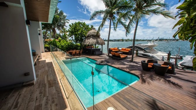 Luxury Villa Rentals in Miami for Large Groups