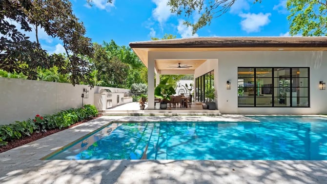 Top Miami Neighborhoods for Luxury Villa Stays